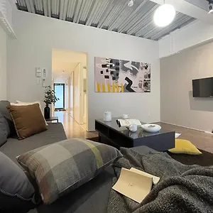 Bhotel Komachi - Breakfast Included - Apartment